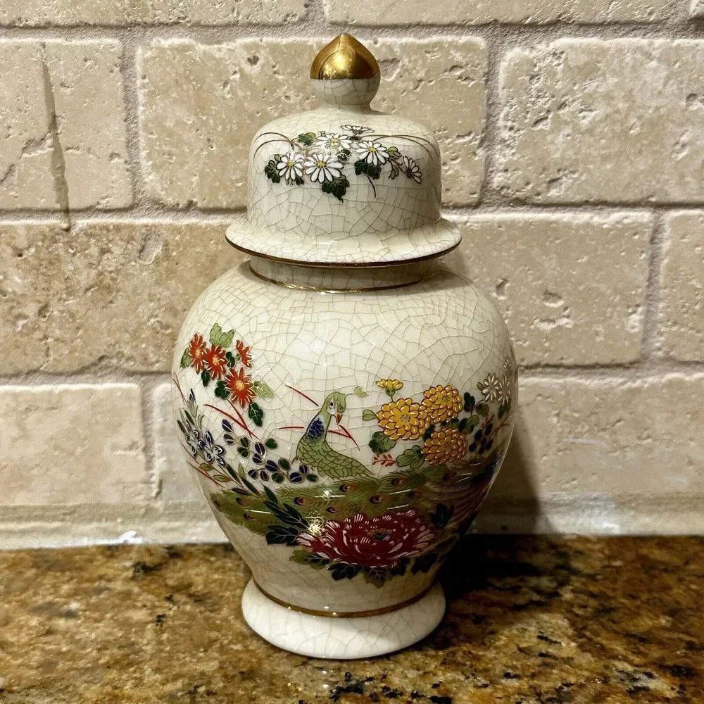 VTG Ginger Jar 6.5 Inch Peacock‎ Flowers OMC Japanese Porcelain Crackle Finish
